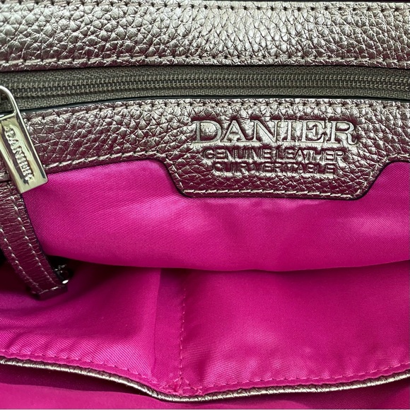 Danier silver metallic pebbled leather purse. 🩶 - Picture 5 of 8